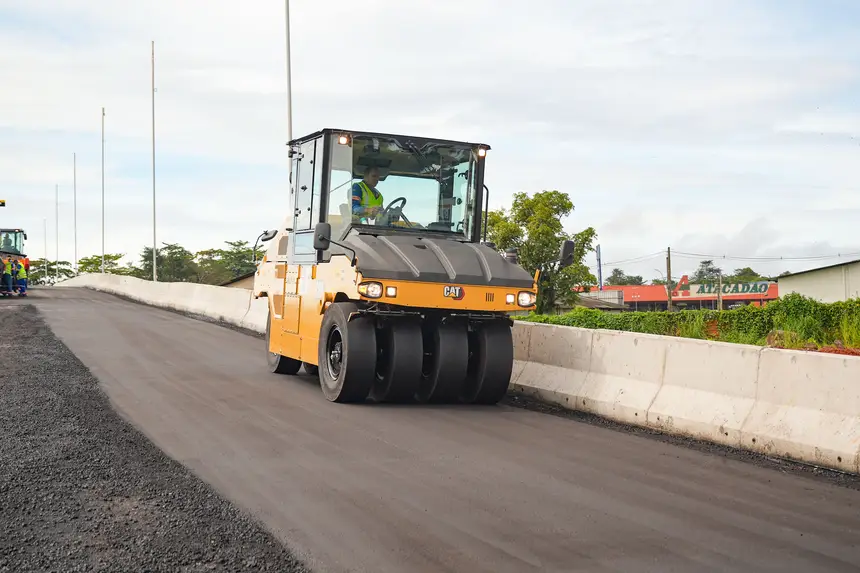 Atualização obras viaduto BR com a Independência
Local: BR com a Independência <div class='credito_fotos'>Foto: Raphael Luz / Agência Pará | <a href='/midias/2025/originais/20250318111058-GF00023241-F00385744.webp' download><i class='fa-solid fa-download'></i> Download</a></div>