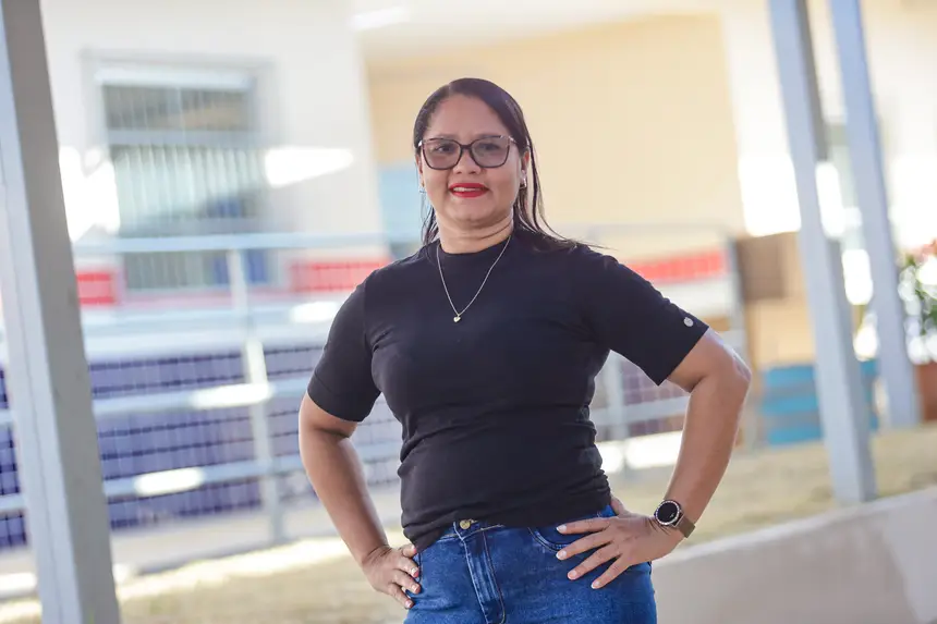 Juscileia Salazar, professora_ <div class='credito_fotos'>Foto: Pedro Guerreiro / Ag. Pará | <a href='/midias/2025/originais/20250319181819-GF00023262-F00386487.webp' download><i class='fa-solid fa-download'></i> Download</a></div>
