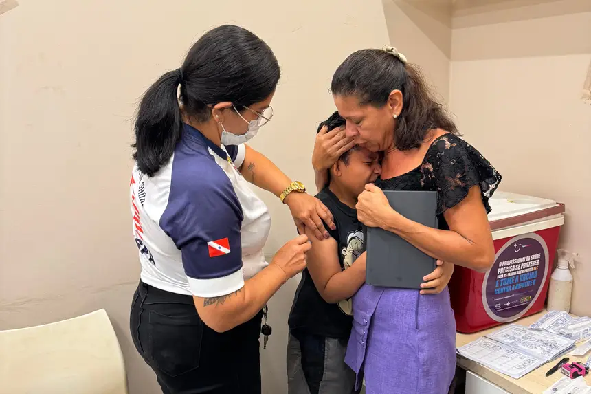 Jane Assunção e o filho Daniel 