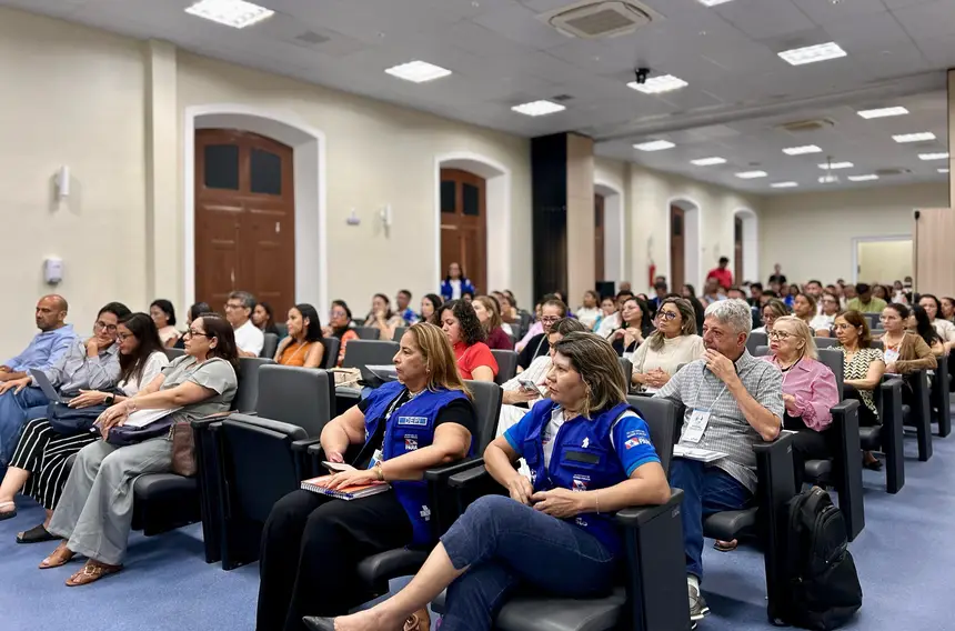 Evento reuniu profissionais de saúde para discutir estratégias de coberturas vacinais no Pará