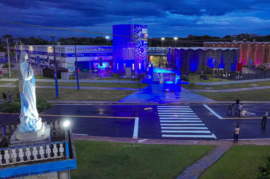 default <div class='credito_fotos'>Foto: Raphael Luz / Ag. Pará &nbsp;&nbsp;|&nbsp;&nbsp; <a href='/midias/2025/originais/20250328200356-GF00023343-F00388665.jpg' download><i class='fa-solid fa-download'></i> Download</a></div>