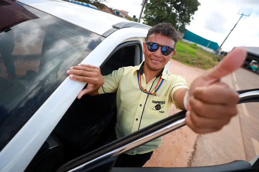 Agenda Governador • Canaã dos Carajás: Entrega da Transcanadá <div class='credito_fotos'>Foto: Marcelo Lelis / Ag. Pará | <a href='/midias/2025/originais/20250403121509-GF00023375-F00389818.webp' download><i class='fa-solid fa-download'></i> Download</a></div>