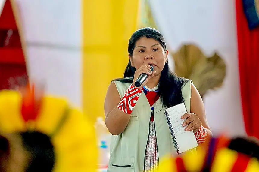 OÉ PAIKAN KAIAPÓ - Coordenadora da Coordenação Regional Kayapó Sul do Pará <div class='credito_fotos'>Foto: Wellyngton Coelho / Ag.Pará | <a href='/midias/2025/originais/20250404195233-GF00023396-F00390720.webp' download><i class='fa-solid fa-download'></i> Download</a></div>