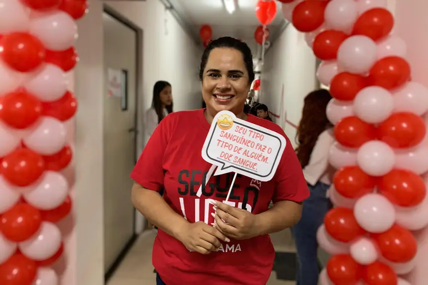 A coordenadora do curso de Biomedicina da Unama, Eliane Trindade, destacou o papel social da campanha, reforçando o compromisso da universidade com a solidariedade e a formação cidadã dos estudantes.
