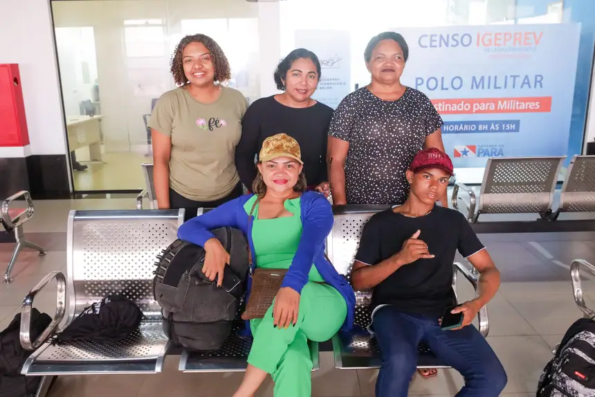 Família Gomes <div class='credito_fotos'>Foto: Pedro Guerreiro / Ag. Pará   |   <a href='/midias/2025/originais/20250507180153-GF00023640-F00400226.webp' download><i class='fa-solid fa-download'></i> Download</a></div>