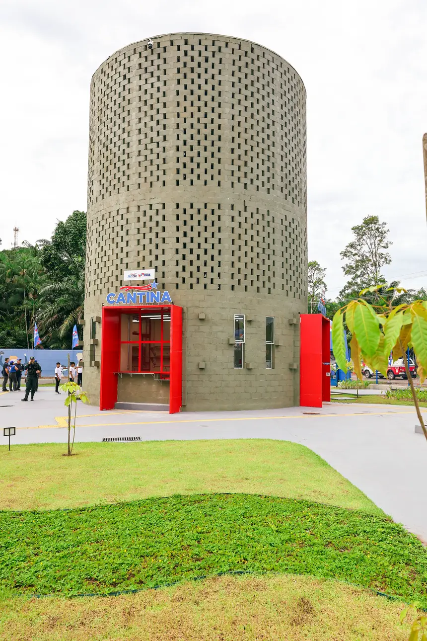  <div class='credito_fotos'>Foto: Marco Santos / Ag. Pará &nbsp;&nbsp;|&nbsp;&nbsp; <a href='/midias/2025/originais/20250516113139-GF00023718-F00404388.jpg' download><i class='fa-solid fa-download'></i> Download</a></div>