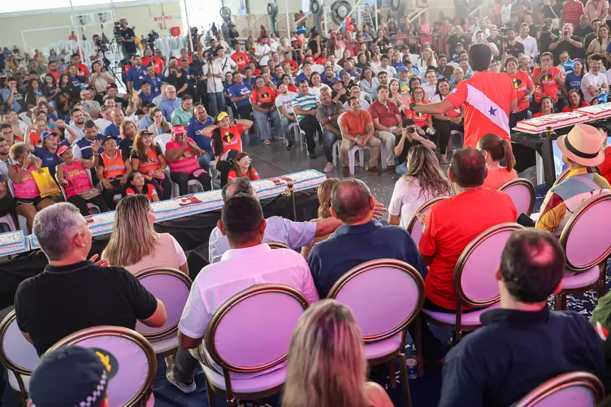  <div class='credito_fotos'>Foto: Marco Santos / Ag. Pará &nbsp;&nbsp;|&nbsp;&nbsp; <a href='/midias/2025/originais/20250516143932-GF00023718-F00404580.jpg' download><i class='fa-solid fa-download'></i> Download</a></div>