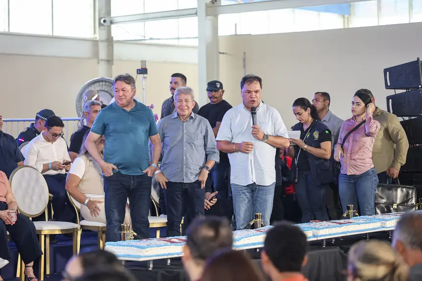  <div class='credito_fotos'>Foto: Marco Santos / Ag. Pará &nbsp;&nbsp;|&nbsp;&nbsp; <a href='/midias/2025/originais/20250516144136-GF00023718-F00404625.jpg' download><i class='fa-solid fa-download'></i> Download</a></div>