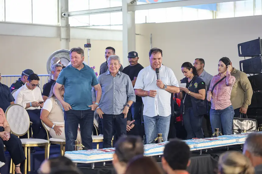  <div class='credito_fotos'>Foto: Marco Santos / Ag. Pará &nbsp;&nbsp;|&nbsp;&nbsp; <a href='/midias/2025/originais/20250516144137-GF00023718-F00404626.jpg' download><i class='fa-solid fa-download'></i> Download</a></div>