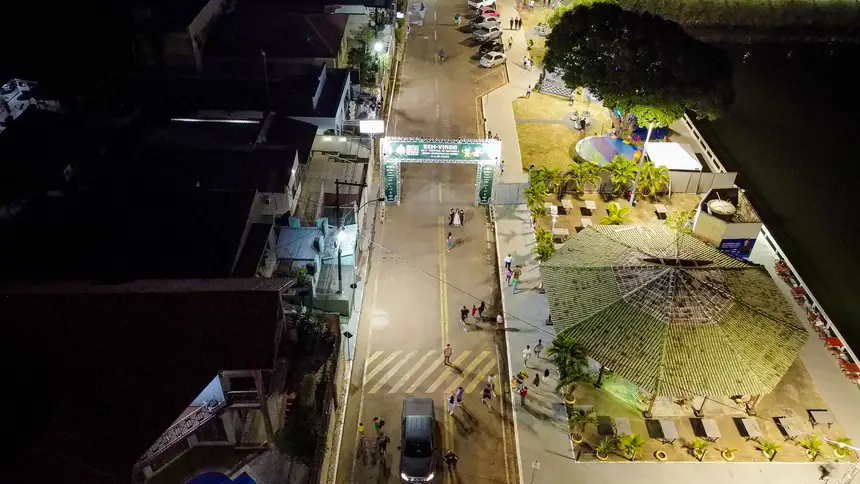  <div class='credito_fotos'>Foto: Vinicius Pinto / Ag. Pará &nbsp;&nbsp;|&nbsp;&nbsp; <a href='/midias/2025/originais/20250717230751-GF00024238-F00423900.jpg' download><i class='fa-solid fa-download'></i> Download</a></div>