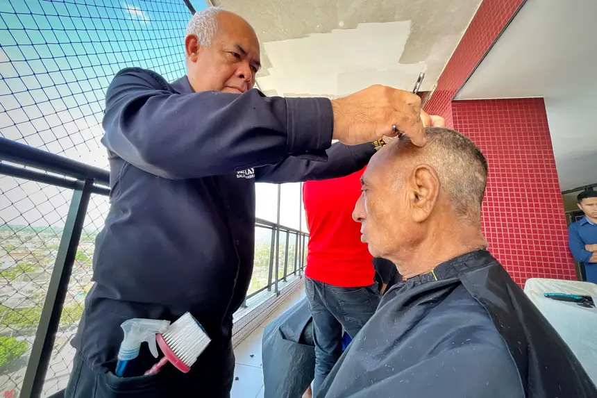 Iniciativa busca melhorar autoestima e saúde emocional durante a internação no HRAS