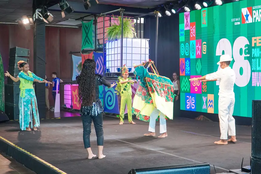  <div class='credito_fotos'>Foto: Vinicius Pinto / Ag. Pará &nbsp;&nbsp;|&nbsp;&nbsp; <a href='/midias/2025/originais/20250819155006-GF00024533-F00432514.jpg' download><i class='fa-solid fa-download'></i> Download</a></div>