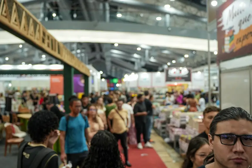  <div class='credito_fotos'>Foto: Raphael Luz / Ag. Pará &nbsp;&nbsp;|&nbsp;&nbsp; <a href='/midias/2025/originais/20250819205223-GF00024539-F00432724.jpg' download><i class='fa-solid fa-download'></i> Download</a></div>