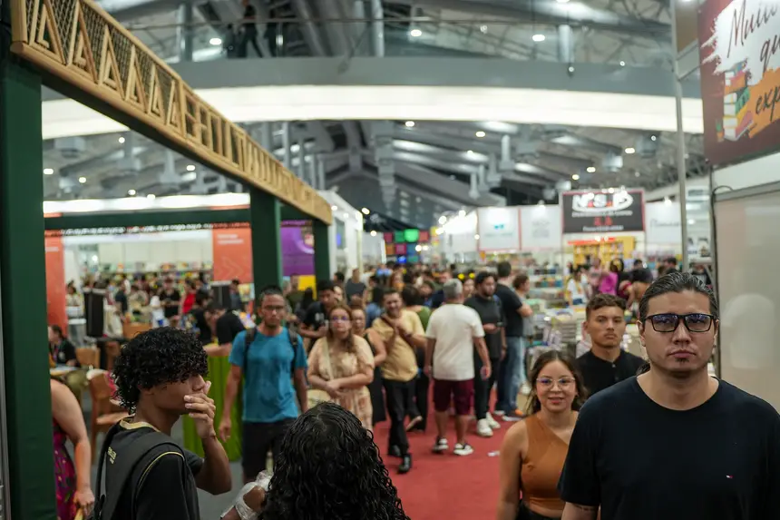  <div class='credito_fotos'>Foto: Raphael Luz / Ag. Pará &nbsp;&nbsp;|&nbsp;&nbsp; <a href='/midias/2025/originais/20250819205226-GF00024539-F00432726.jpg' download><i class='fa-solid fa-download'></i> Download</a></div>