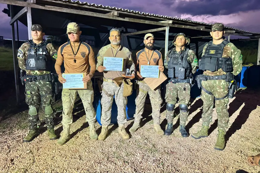 Crédito: Curso de Formação de Cabos Infantes Policial