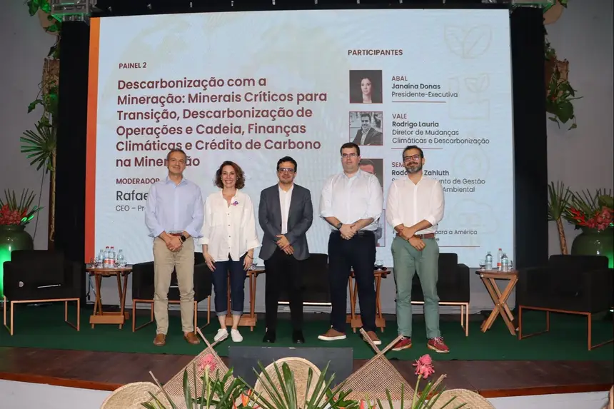 Painel 2: “Descarbonização com a Mineração: Minerais Críticos para Transição, Descarbonização de Operações e Cadeia, Finanças Climáticas e Crédito de Carbono na Mineração”