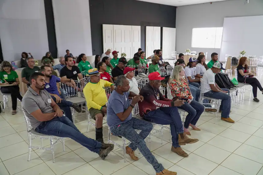  <div class='credito_fotos'>Foto: Alexandre Costa / Ag. Pará &nbsp;&nbsp;|&nbsp;&nbsp; <a href='/midias/2025/originais/20251015182120-GF00025180-F00455528.jpg' download><i class='fa-solid fa-download'></i> Download</a></div>