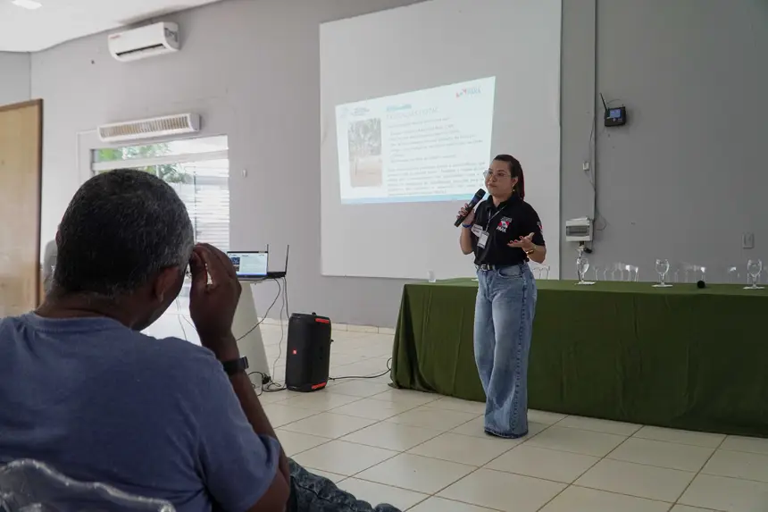  <div class='credito_fotos'>Foto: Alexandre Costa / Ag. Pará &nbsp;&nbsp;|&nbsp;&nbsp; <a href='/midias/2025/originais/20251015183541-GF00025180-F00455588.jpg' download><i class='fa-solid fa-download'></i> Download</a></div>