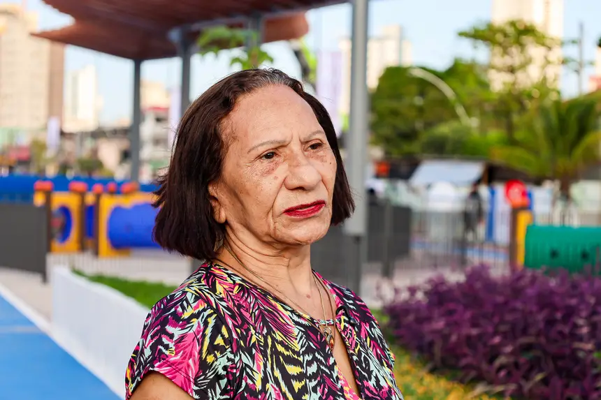 Graça Monteiro, aposentada. <div class='credito_fotos'>Foto: Bruno Cecim / Ag.Pará   |   <a href='/midias/2025/originais/20251103195304-GF00025370-F00462472.jpg' download><i class='fa-solid fa-download'></i> Download</a></div>