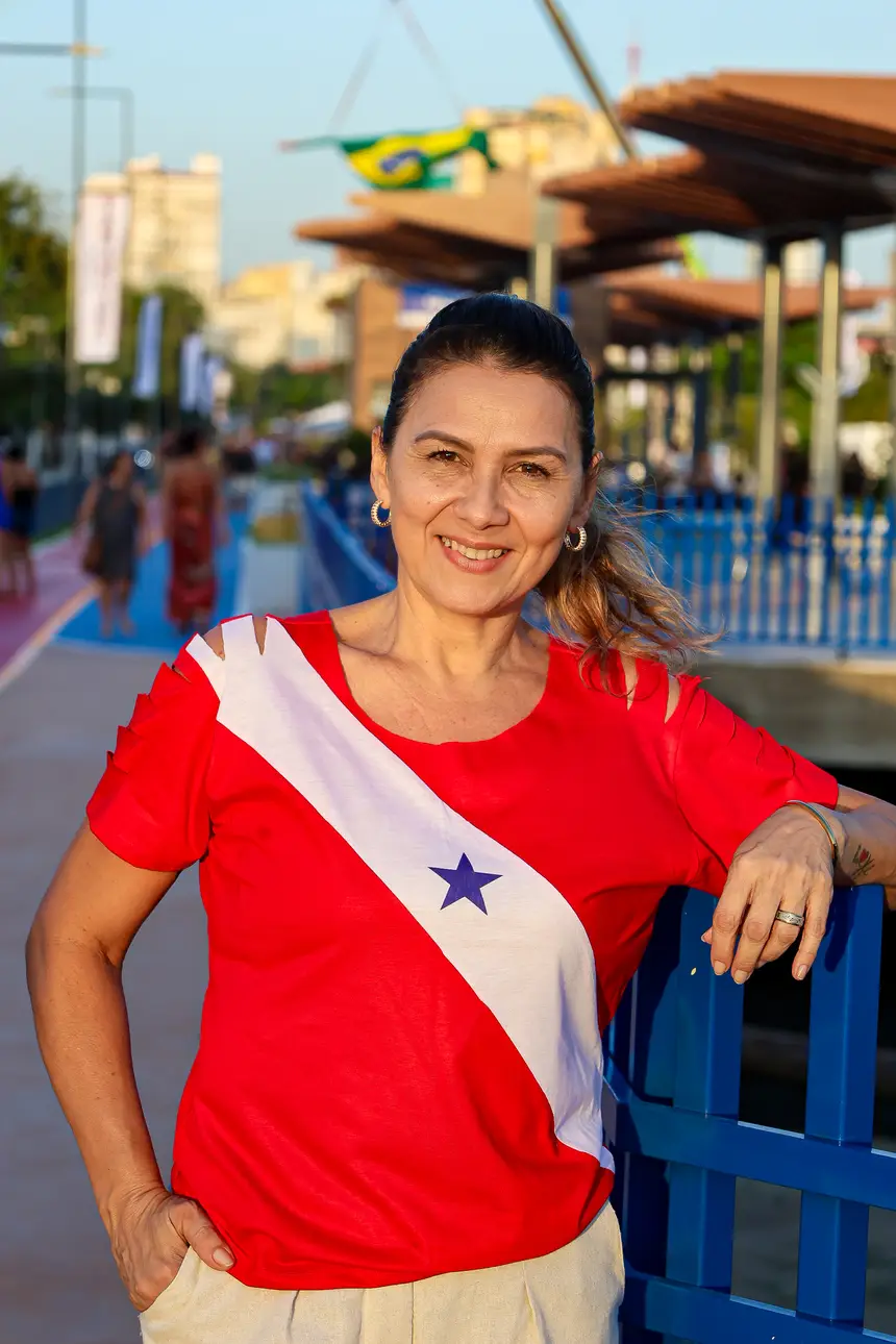 Érica Matos, 49, cabeleira <div class='credito_fotos'>Foto: Bruno Cecim / Ag.Pará   |   <a href='/midias/2025/originais/20251103195325-GF00025370-F00462483.jpg' download><i class='fa-solid fa-download'></i> Download</a></div>