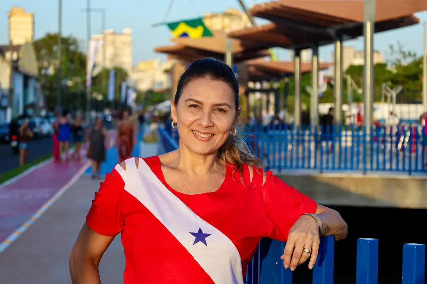 Érica Matos, 49, cabeleira <div class='credito_fotos'>Foto: Bruno Cecim / Ag.Pará   |   <a href='/midias/2025/originais/20251103195327-GF00025370-F00462484.jpg' download><i class='fa-solid fa-download'></i> Download</a></div>