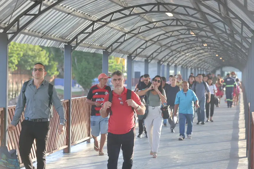  <div class='credito_fotos'>Foto: Bruno Cecim / Ag.Pará   |   <a href='/midias/2025/originais/20251104085914-GF00025374-F00462718.jpg' download><i class='fa-solid fa-download'></i> Download</a></div>