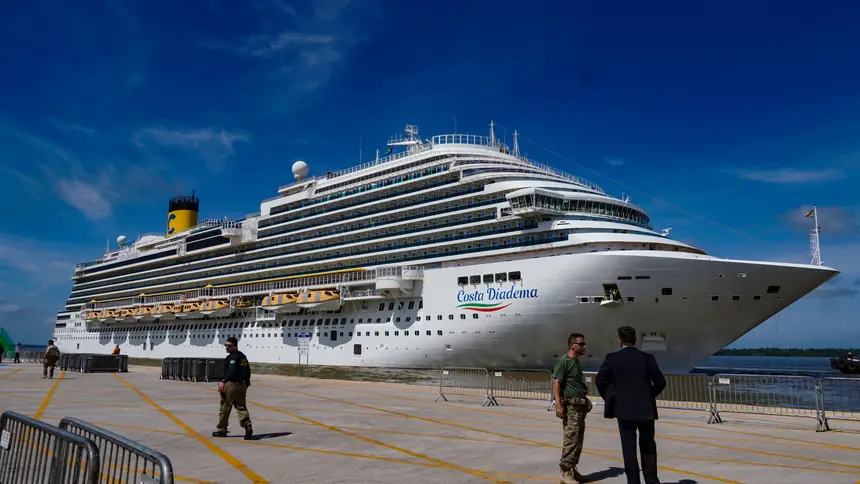  <div class='credito_fotos'>Foto: Edivaldo Sodré / Ag. Pará   |   <a href='/midias/2025/originais/20251104122321-GF00025379-F00462917.jpg' download><i class='fa-solid fa-download'></i> Download</a></div>