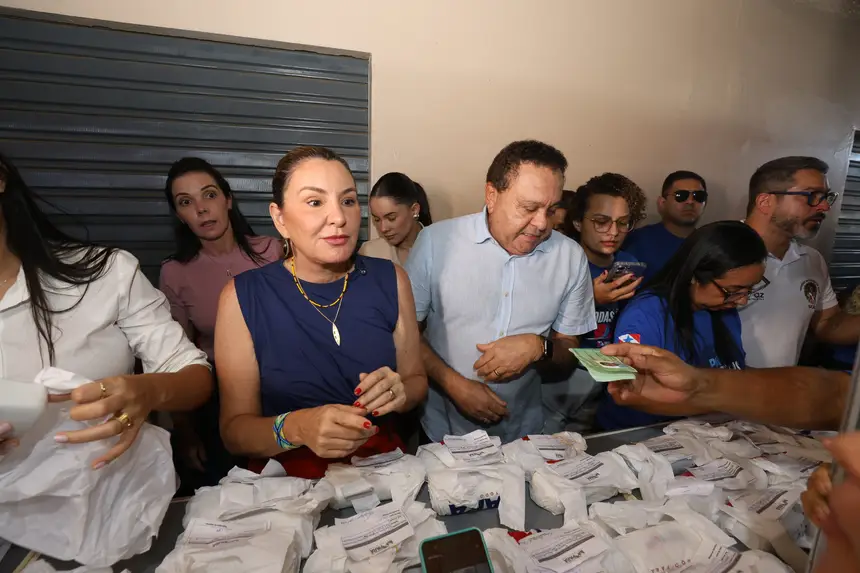  <div class='credito_fotos'>Foto: Alex Ribeiro / Ag. Pará   |   <a href='/midias/2025/originais/20251104130422-GF00025381-F00462997.jpg' download><i class='fa-solid fa-download'></i> Download</a></div>