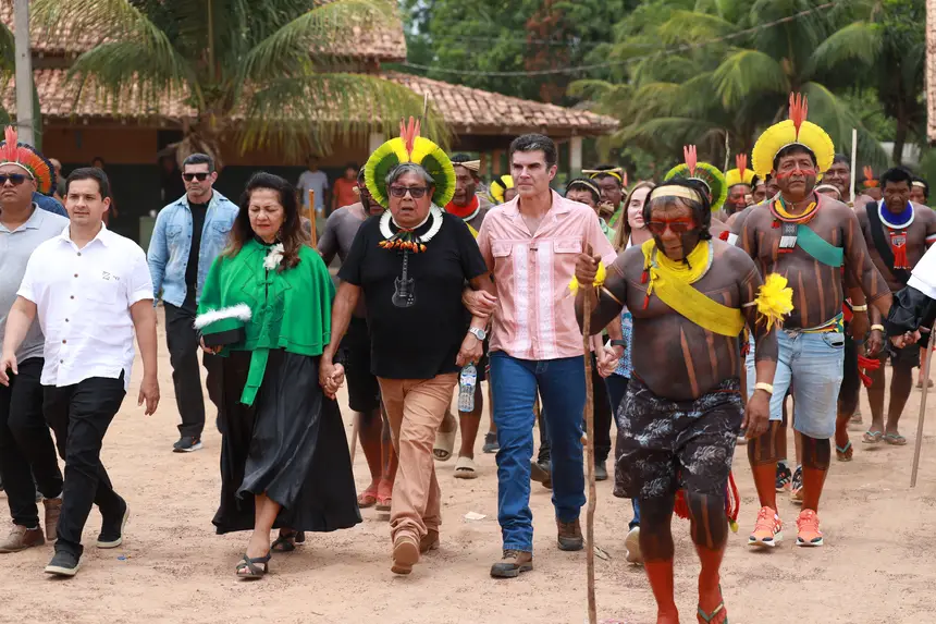  <div class='credito_fotos'>Foto: Marcelo Lelis / Ag. Pará   |   <a href='/midias/2025/originais/20251104131132-GF00025376-F00463040.jpg' download><i class='fa-solid fa-download'></i> Download</a></div>