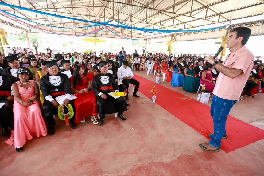  <div class='credito_fotos'>Foto: Marcelo Lelis / Ag. Pará   |   <a href='/midias/2025/originais/20251104143924-GF00025376-F00463081.jpg' download><i class='fa-solid fa-download'></i> Download</a></div>