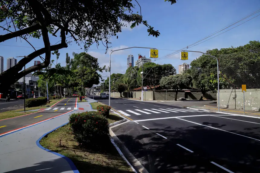  <div class='credito_fotos'>Foto: Leonardo Macêdo / Ascom Seop   |   <a href='/midias/2025/originais/20251104173715-GF00025383-F00463163.jpg' download><i class='fa-solid fa-download'></i> Download</a></div>