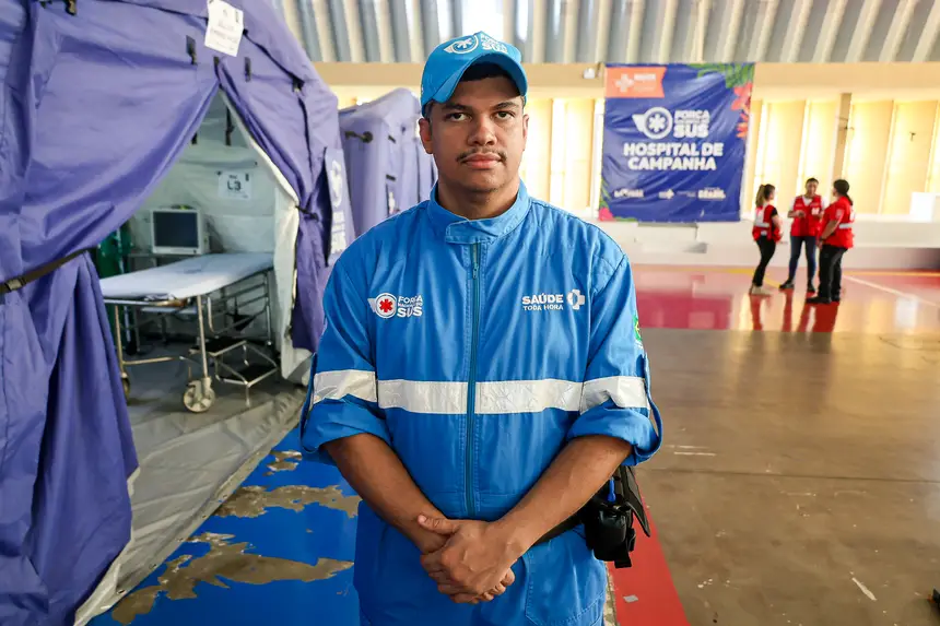 Djair Soares de Farias,  coordenador do hospital de campanha <div class='credito_fotos'>Foto: Bruno Cecim / Ag.Pará   |   <a href='/midias/2025/originais/20251107181245-GF00025411-F00464131.jpg' download><i class='fa-solid fa-download'></i> Download</a></div>