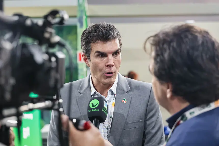  <div class='credito_fotos'>Foto: Marco Santos / Ag. Pará   |   <a href='/midias/2025/originais/20251110143519-GF00025422-F00464777.jpg' download><i class='fa-solid fa-download'></i> Download</a></div>