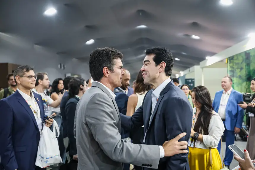  <div class='credito_fotos'>Foto: Marco Santos / Ag. Pará   |   <a href='/midias/2025/originais/20251110143527-GF00025422-F00464780.jpg' download><i class='fa-solid fa-download'></i> Download</a></div>