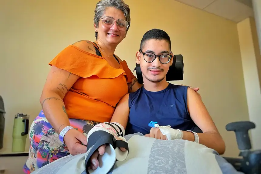 Cirurgia devolve autonomia e autoestima ao jovem Lucas, que voltou a sonhar com uma vida sem limitações - Foto Diego Monteiro