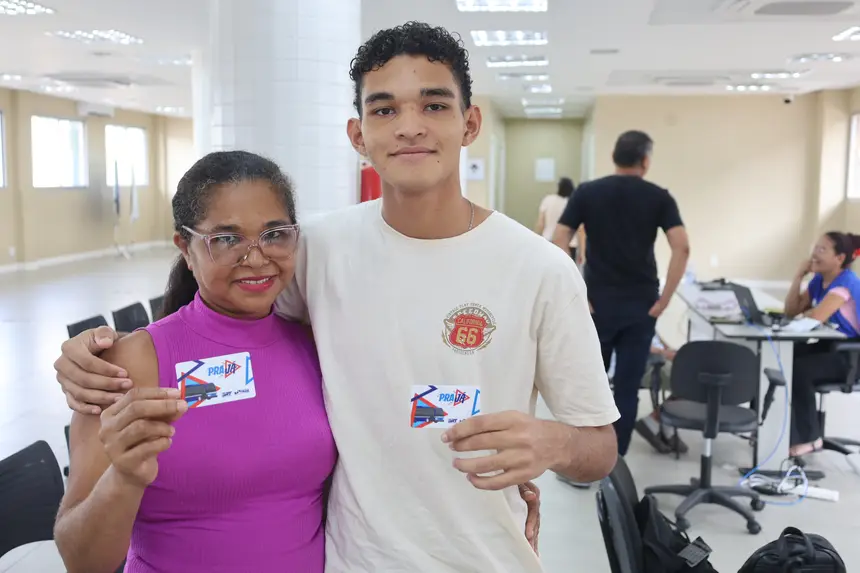 Luciene Seabra  - pedagoga Luciano Seabra Barata - estudante