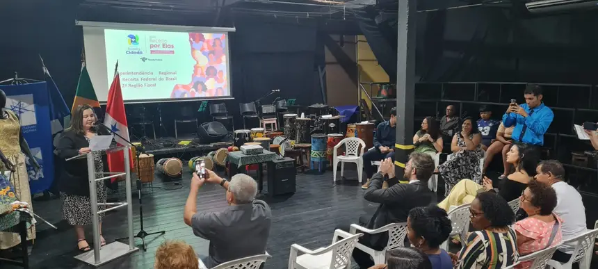 Altair Sampaio, Superintendente da Receita Federal