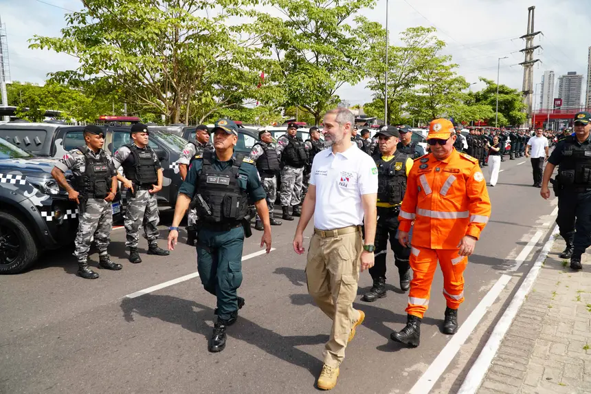  <div class='credito_fotos'>Foto: Diego Garcia / Ag. Pará &nbsp;&nbsp;|&nbsp;&nbsp; <a href='/midias/2025/originais/20251205132252-GF00025792-F00475306.jpg' download><i class='fa-solid fa-download'></i> Download</a></div>