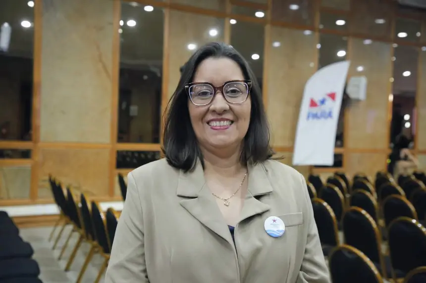 Carla Reis, diretora de Educação Infantil e Ensino Fundamental I e coordenadora do Programa Alfabetiza Pará