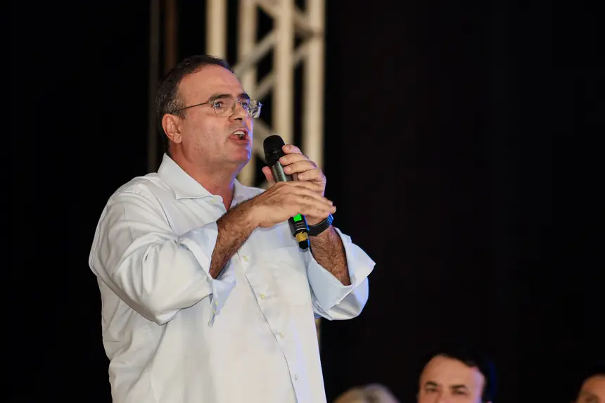  <div class='credito_fotos'>Foto: Bruno Cruz / Ag. Pará &nbsp;&nbsp;|&nbsp;&nbsp; <a href='/midias/2025/originais/20251217134108-GF00025902-F00479073.jpg' download><i class='fa-solid fa-download'></i> Download</a></div>