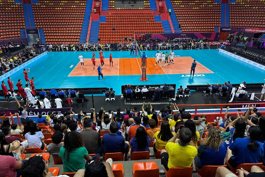  <div class='credito_fotos'>Foto: Brenda Rachit / Ag. Pará &nbsp;&nbsp;|&nbsp;&nbsp; <a href='/midias/2025/originais/20251217161718-GF00025904-F00479130.jpg' download><i class='fa-solid fa-download'></i> Download</a></div>