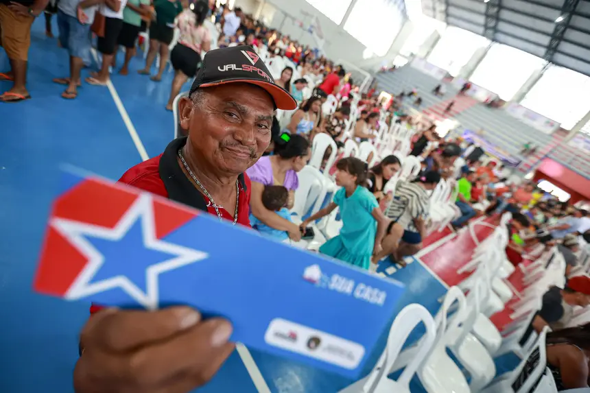  <div class='credito_fotos'>Foto: Marcelo Lelis / Ag. Pará &nbsp;&nbsp;|&nbsp;&nbsp; <a href='/midias/2025/originais/20251218174901-GF00025911-F00479363.jpg' download><i class='fa-solid fa-download'></i> Download</a></div>