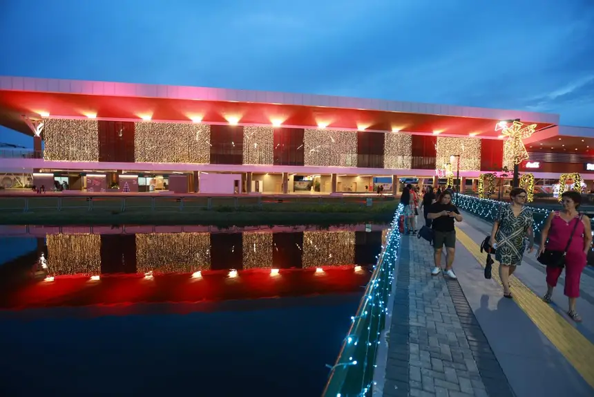  <div class='credito_fotos'>Foto: Marcelo Lelis / Ag. Pará &nbsp;&nbsp;|&nbsp;&nbsp; <a href='/midias/2025/originais/20251220231038-GF00025931-F00480006.jpg' download><i class='fa-solid fa-download'></i> Download</a></div>