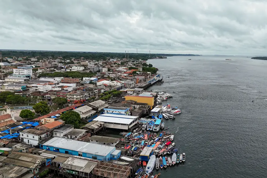  <div class='credito_fotos'>Foto: Augusto Miranda / Ag. Pará &nbsp;&nbsp;|&nbsp;&nbsp; <a href='/midias/2025/originais/20251223114218-GF00025949-F00480439.jpg' download><i class='fa-solid fa-download'></i> Download</a></div>