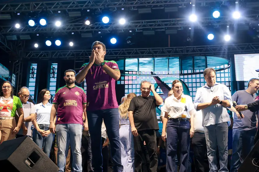  <div class='credito_fotos'>Foto: Alex Ribeiro / Ag. Pará &nbsp;&nbsp;|&nbsp;&nbsp; <a href='/midias/2025/originais/20251223203848-GF00025959-F00480672.jpg' download><i class='fa-solid fa-download'></i> Download</a></div>