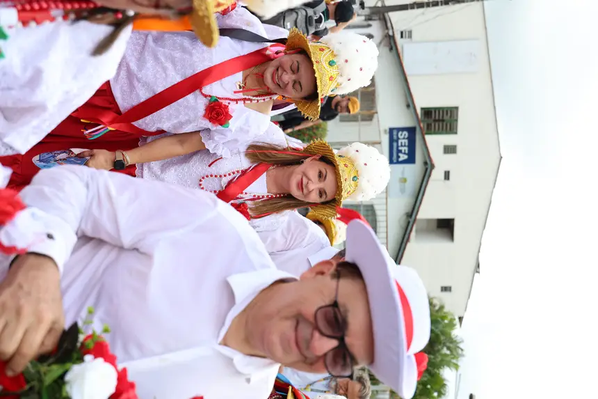  <div class='credito_fotos'>Foto: Marco Santos / Ag. Pará &nbsp;&nbsp;|&nbsp;&nbsp; <a href='/midias/2025/originais/20251226130426-GF00025969-F00480808.jpg' download><i class='fa-solid fa-download'></i> Download</a></div>