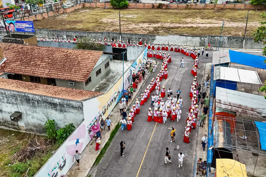 default <div class='credito_fotos'>Foto: Alexandre Costa / Ag. Pará &nbsp;&nbsp;|&nbsp;&nbsp; <a href='/midias/2025/originais/20251226143224-GF00025971-F00480869.jpg' download><i class='fa-solid fa-download'></i> Download</a></div>