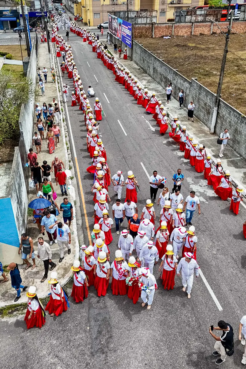 default <div class='credito_fotos'>Foto: Alexandre Costa / Ag. Pará &nbsp;&nbsp;|&nbsp;&nbsp; <a href='/midias/2025/originais/20251226143228-GF00025971-F00480871.jpg' download><i class='fa-solid fa-download'></i> Download</a></div>