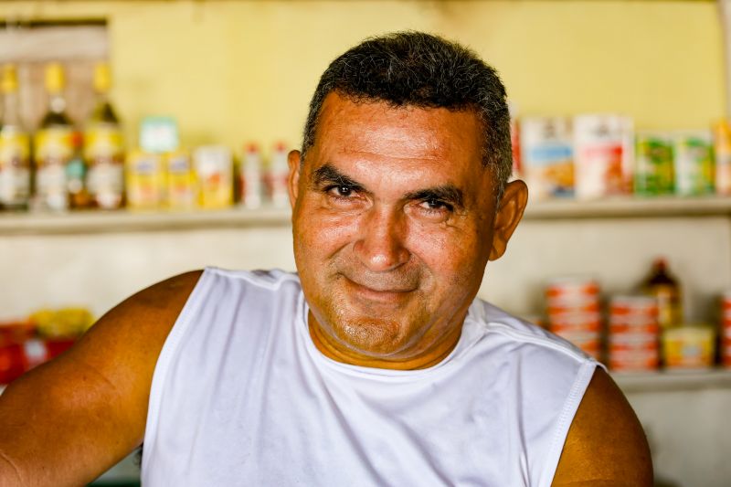 Iranildo Teixeira da Silva - comerciante
 <div class='credito_fotos'>Foto: Marco Santos / Ag. Pará   |   <a href='/midias/2025/originais/22615_8b39e89c-bd62-ce13-b75f-fb66c8d3fb72.jpg' download><i class='fa-solid fa-download'></i> Download</a></div>