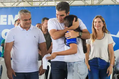 galeria: Agenda Governador Bacuriteua, Bragança Entrega da E.E Dep. André Dias